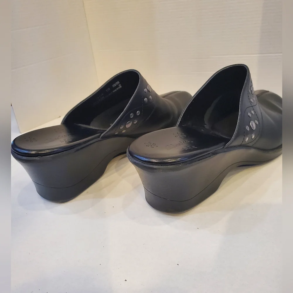 Clark Vintage Wonen's Black Slip-On Shoes Sz 9 - Picture 5 of 13
